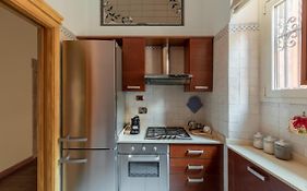 Iflat Elegant And Luxury Apartment Near Pantheon