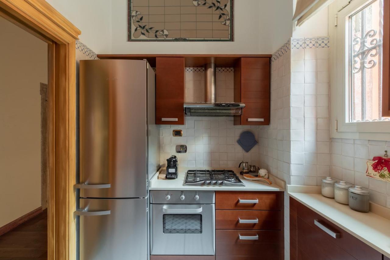 Iflat Elegant And Luxury Apartment Near Pantheon Rome Exterior photo
